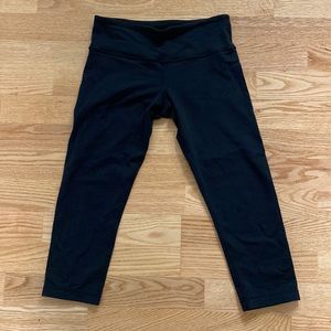 Black lululemon leggings